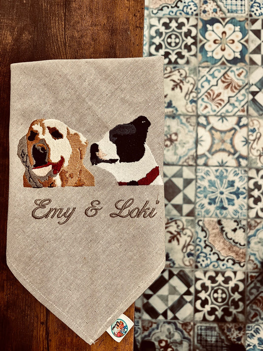 Tovagliolo ricamato con soggetti