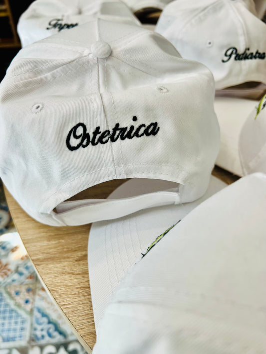 Cappello ricamato