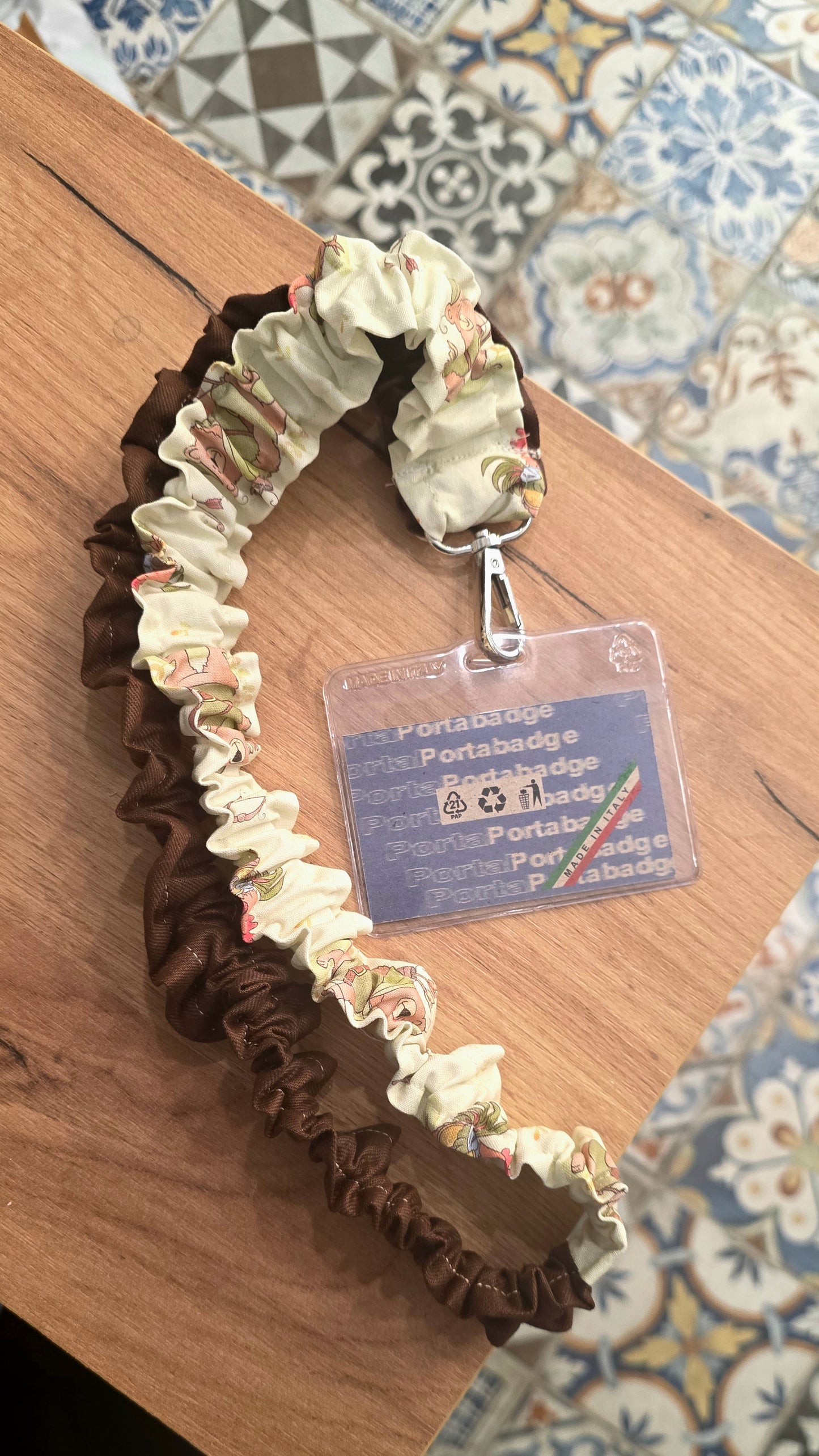 Porta badge/telefono/chiavi